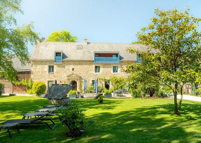 Logis Hotel Le Manoir Des Portes