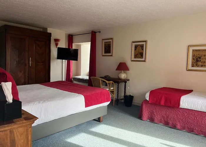 Logis Hotel Le Manoir Des Portes