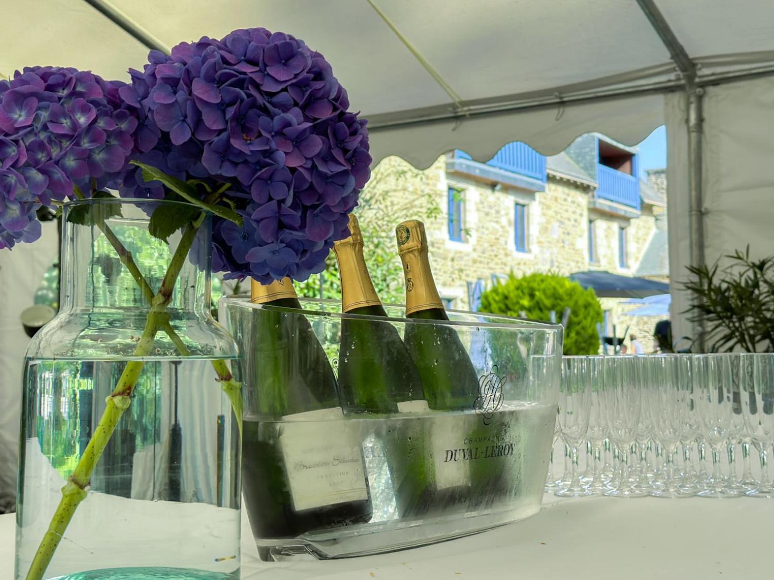Logis Le Manoir Des Portes 3*