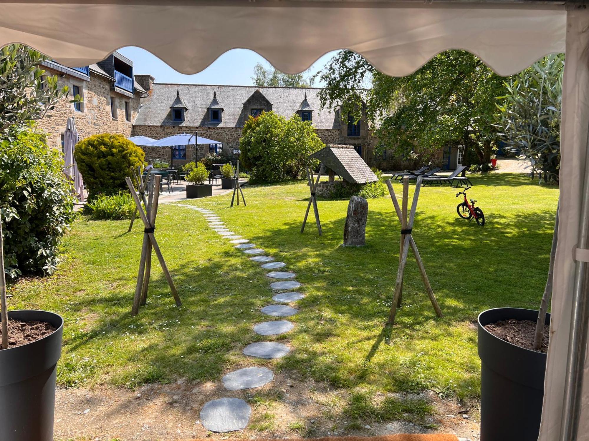 Logis Le Manoir Des Portes