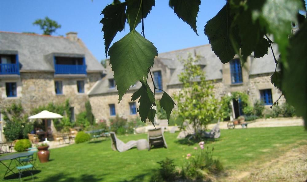 Hotel Logis Le Manoir Des Portes