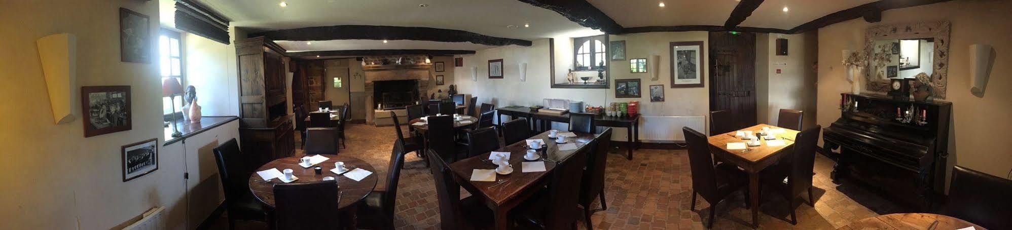 Logis Le Manoir Des Portes Hotel Lamballe